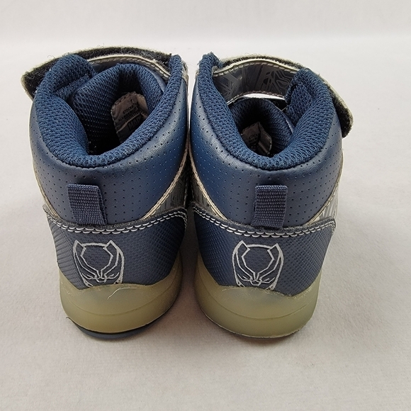 Marvel Black Panther toddler hightop shoes - Picture 6 of 8